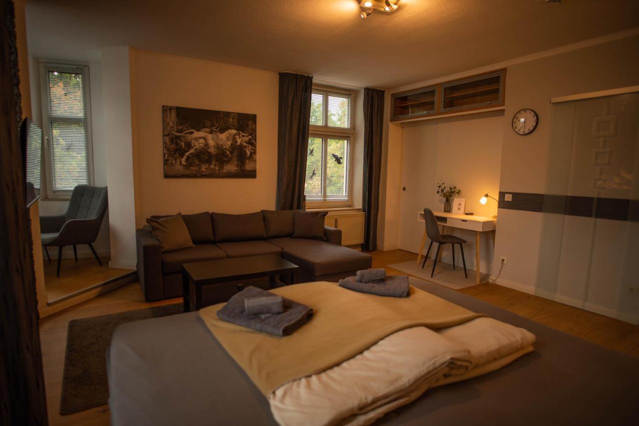 Residenz Am Kurpark - Ferienwohnungen In Zentraler Lage I Privatparkplatz Бад-Ротенфельде Экстерьер фото
